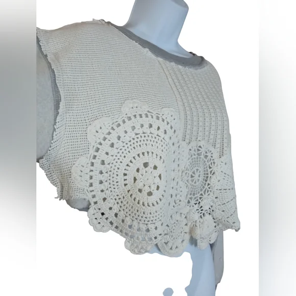 BDG Urban Outfitters Crochet Gray Cropper Pullover Sweater - Picture 3 of 8